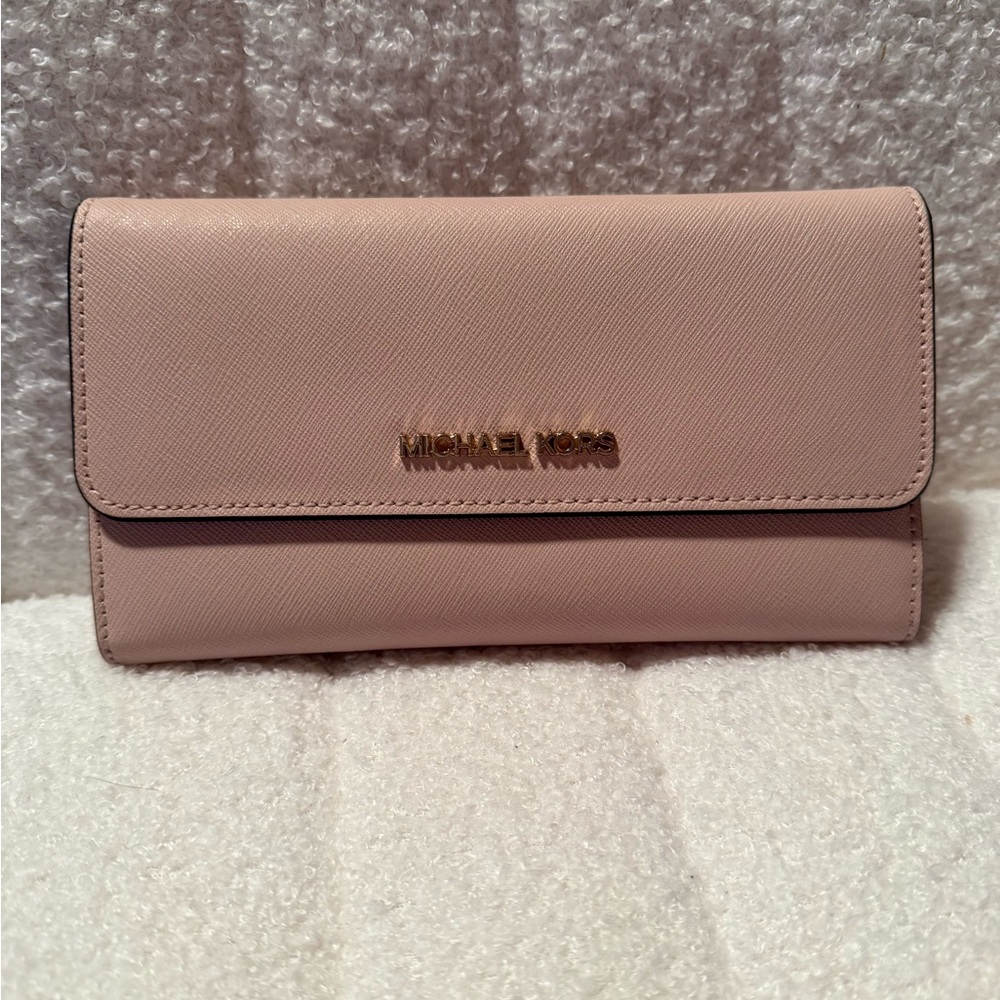 Michael Kors Light Pink Wallet with Gold Logo